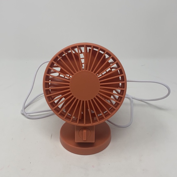 🖤USB Turbo Desk Fan w/ Multi-Speeds - Picture 4 of 7